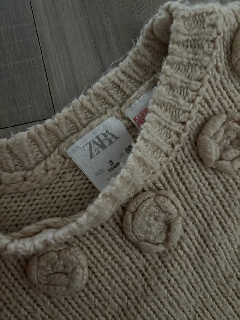 Zara Girl Cream Knit Sweater with Crochet Rose Details 3T